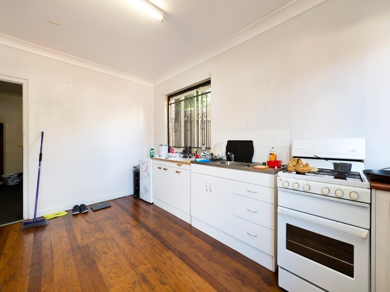 23 Wellington Road, Red Hill QLD 4059
