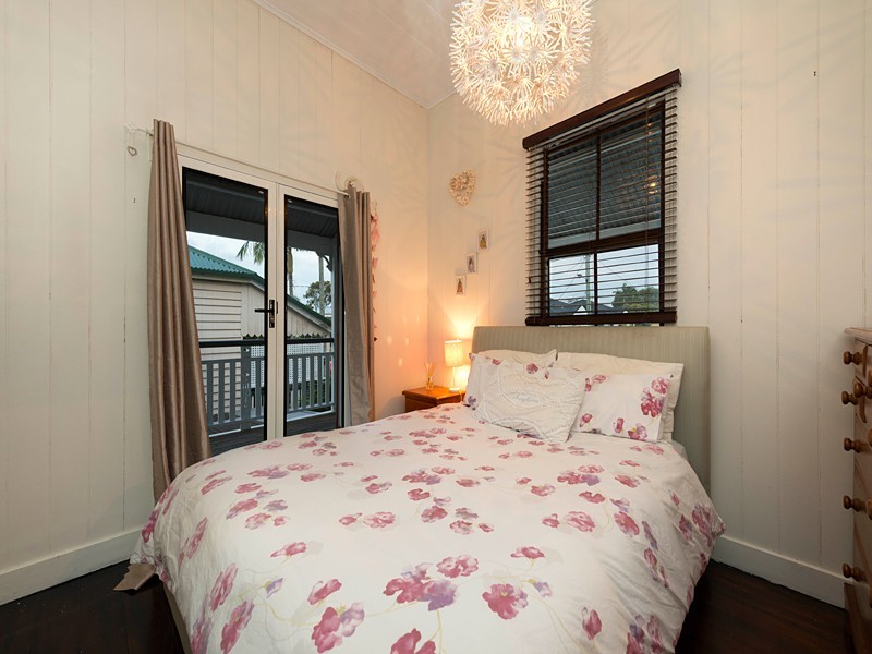 20 Vernon Street, Nundah QLD 4012