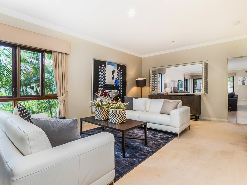 42 Lorward Avenue, Bardon QLD 4065