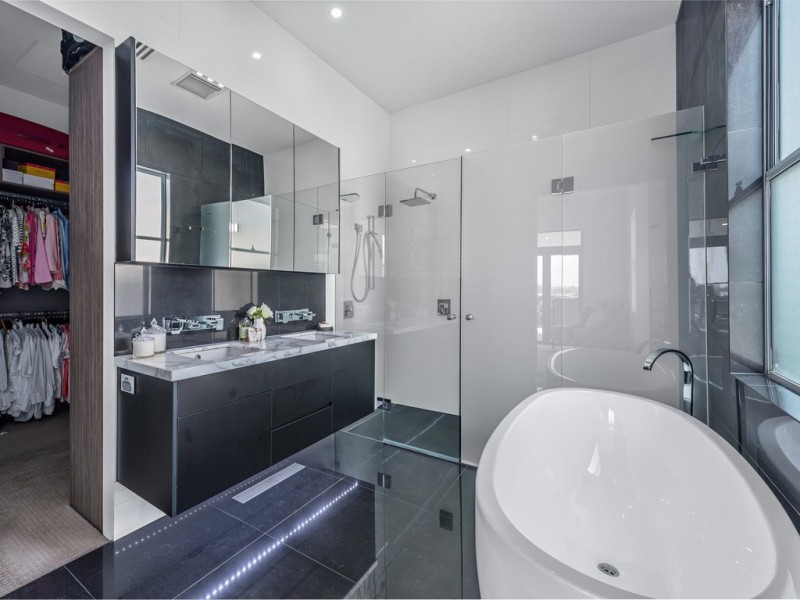 19 Plunkett Street, Paddington QLD 4064