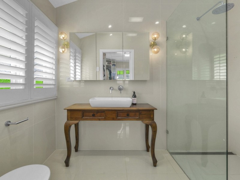 66 Alderson Street, Newmarket QLD 4051