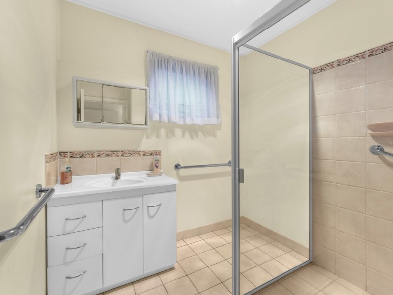 14 Clegg Parade, Newmarket QLD 4051