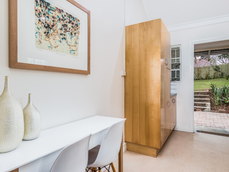 12 Lind Street, Newmarket QLD 4051