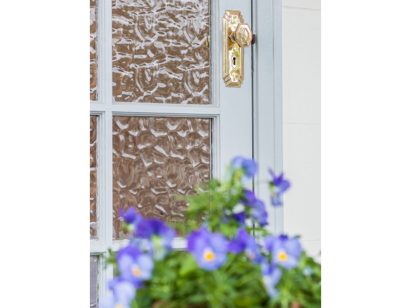 12 Lind Street, Newmarket QLD 4051