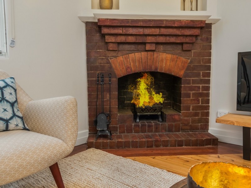 12 Lind Street, Newmarket QLD 4051