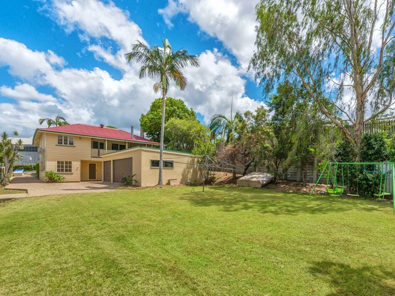 9 Yarradale Street, Newmarket QLD 4051