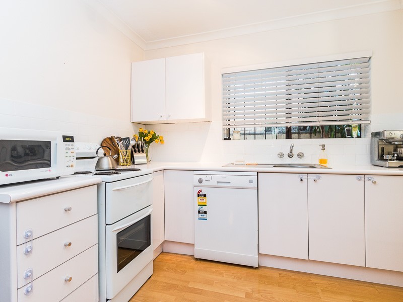 1/10 Wellington Street, Clayfield QLD 4011