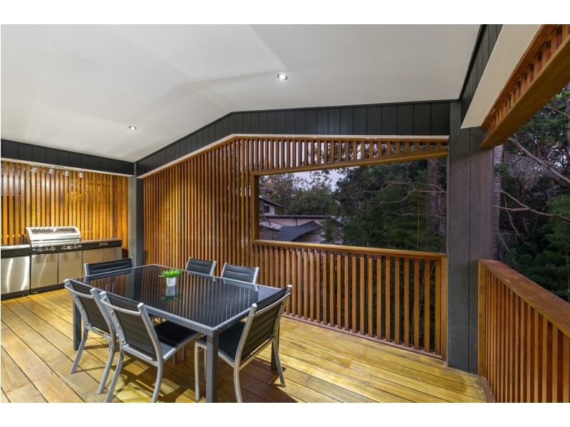 34 Stuartholme Road, Bardon QLD 4065