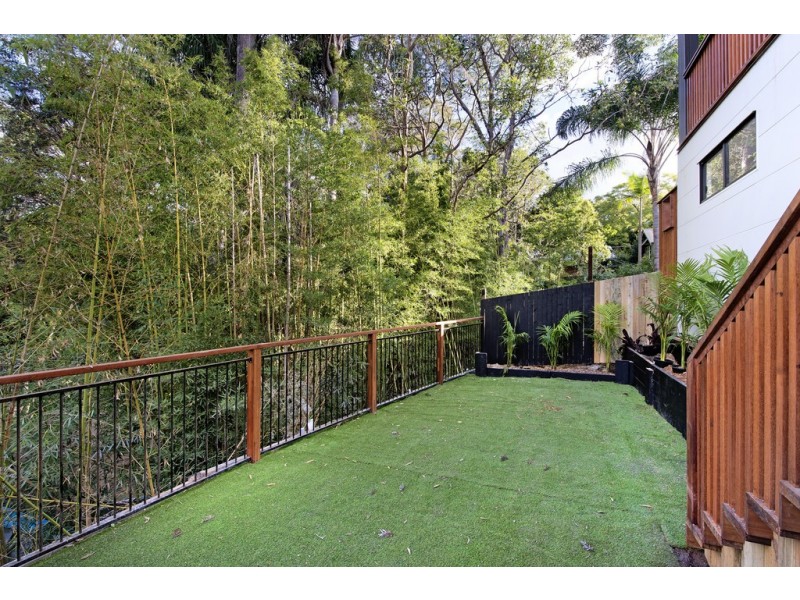 34 Stuartholme Road, Bardon QLD 4065