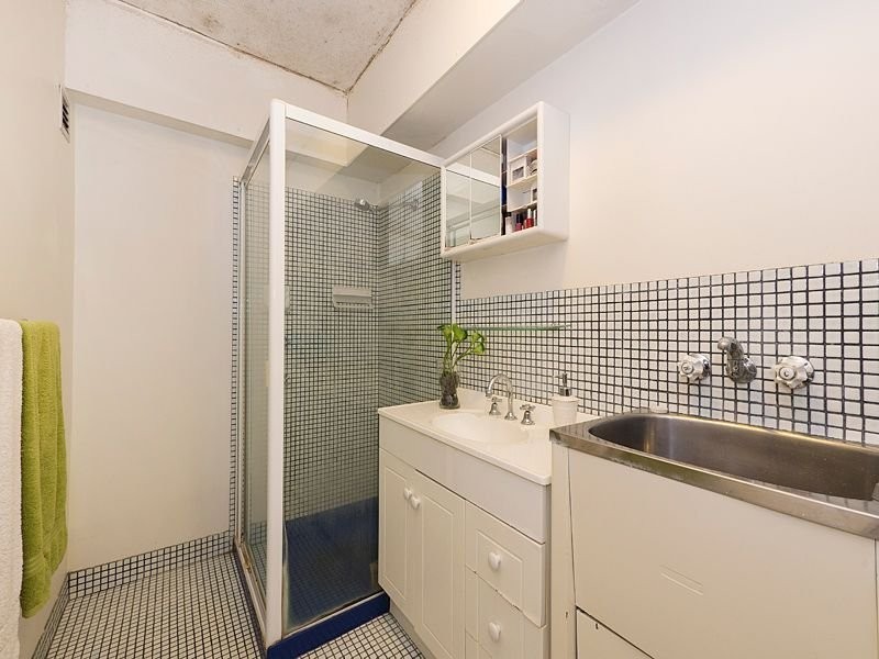 4/426 Milton Road, Auchenflower QLD 4066