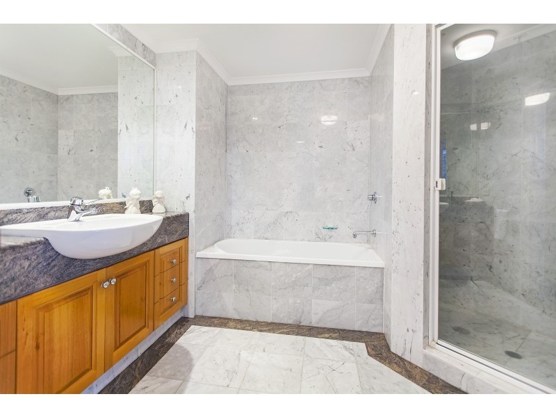 95/8 Goodwin Street, Kangaroo Point QLD 4169