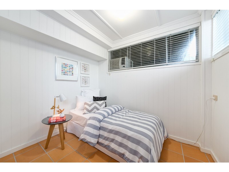 12 Couldrey Street, Bardon QLD 4065