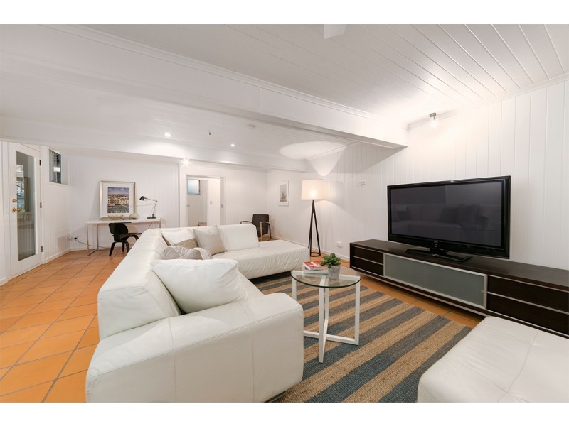 12 Couldrey Street, Bardon QLD 4065