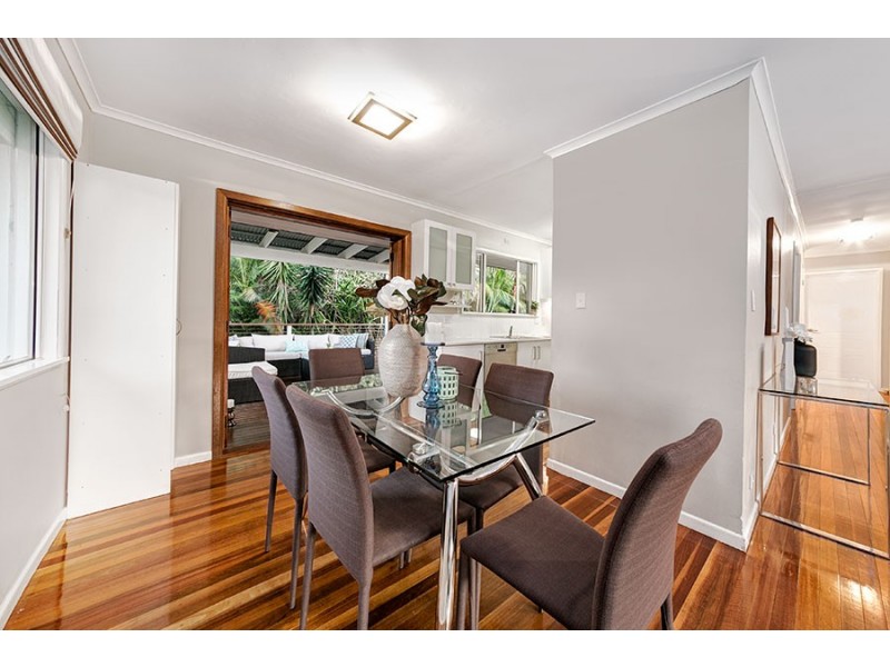 8 Eastment Street, Bardon QLD 4065