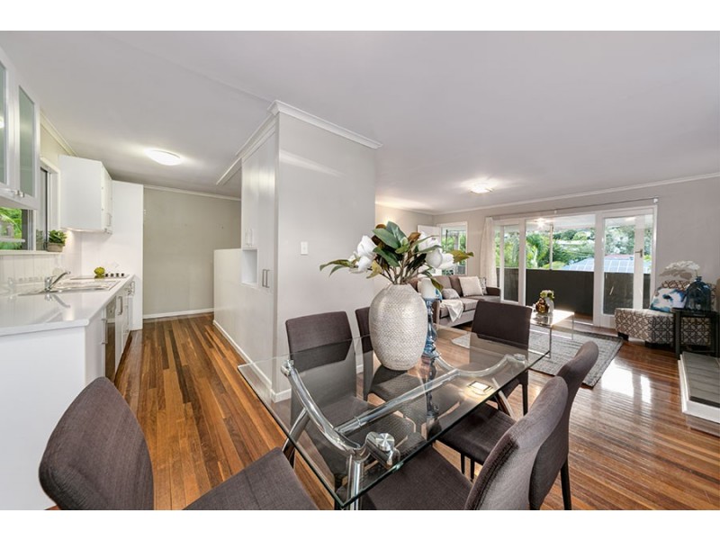 8 Eastment Street, Bardon QLD 4065