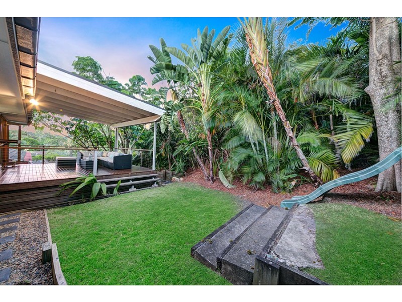 8 Eastment Street, Bardon QLD 4065