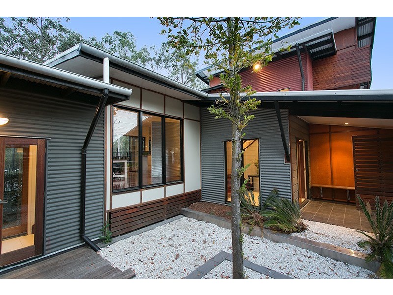 10 Oakview Circuit, Brookwater QLD 4300
