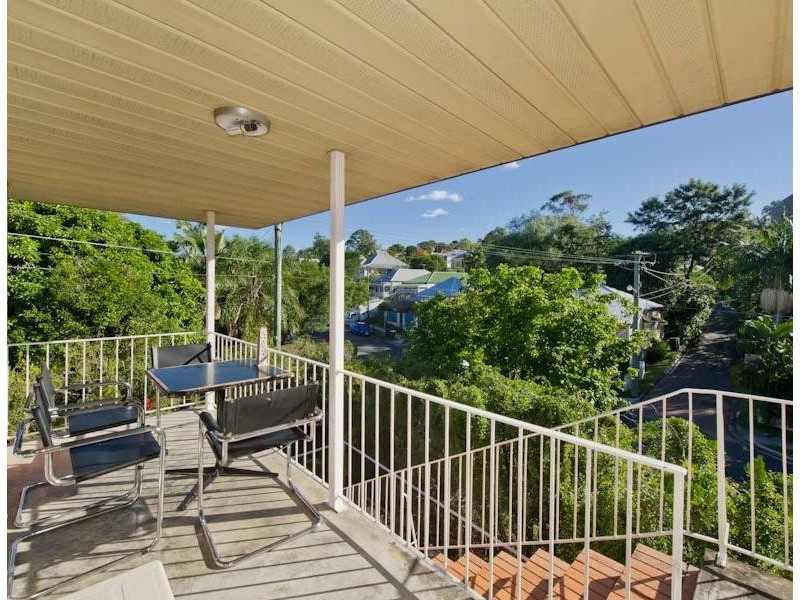 2 O’Connell Place, Red Hill QLD 4059