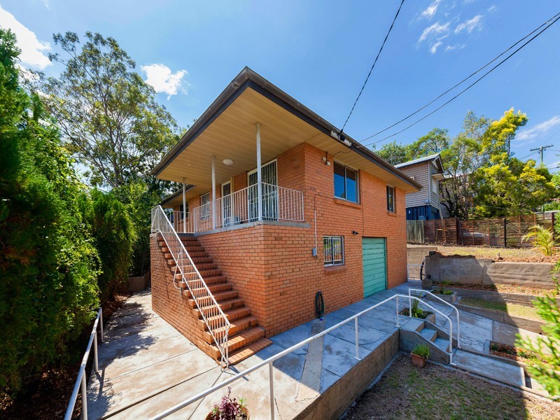 2 O’Connell Place, Red Hill QLD 4059