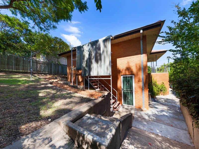 2 O’Connell Place, Red Hill QLD 4059