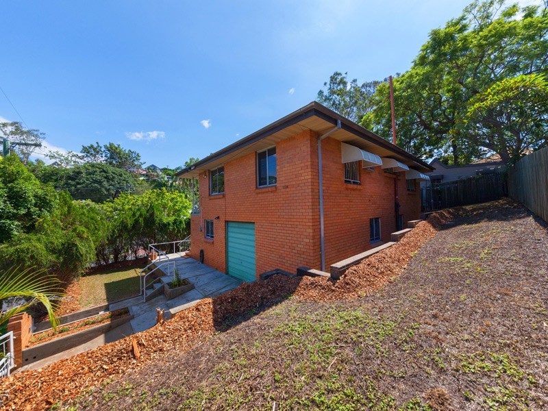 2 O’Connell Place, Red Hill QLD 4059