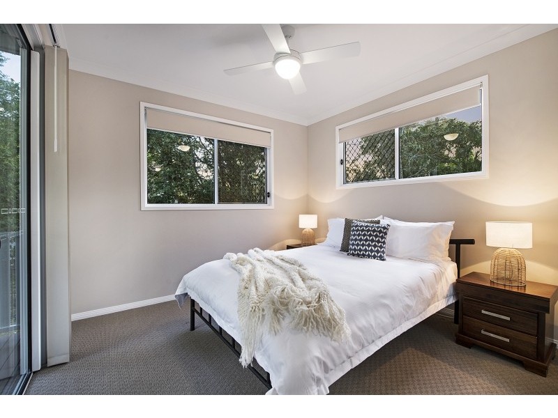 40 Alexandra Street, Bardon QLD 4065