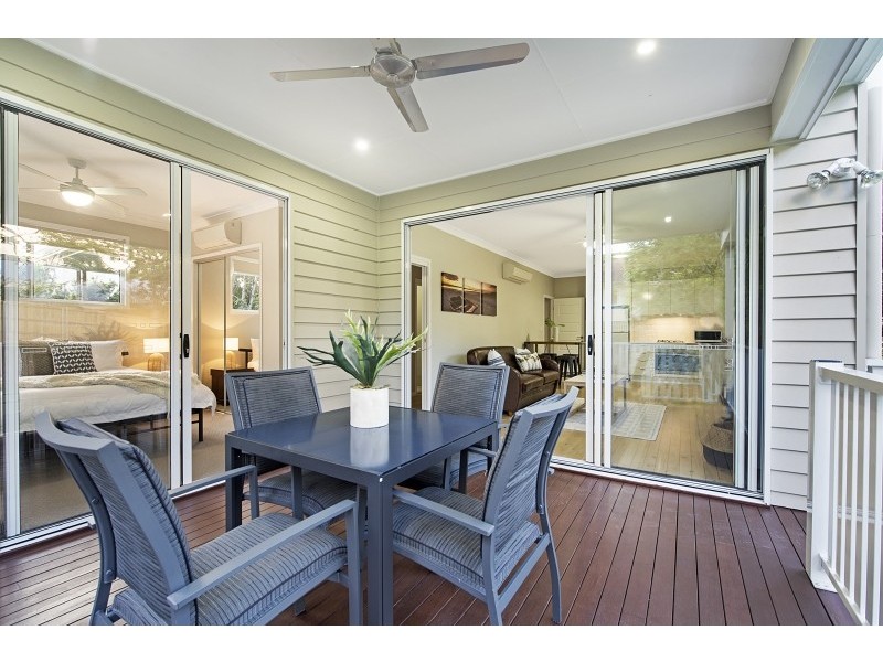 40 Alexandra Street, Bardon QLD 4065