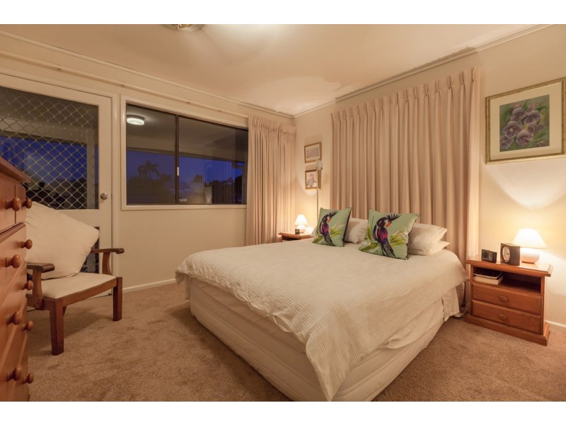 1 Leinster Street, Fig Tree Pocket QLD 4069