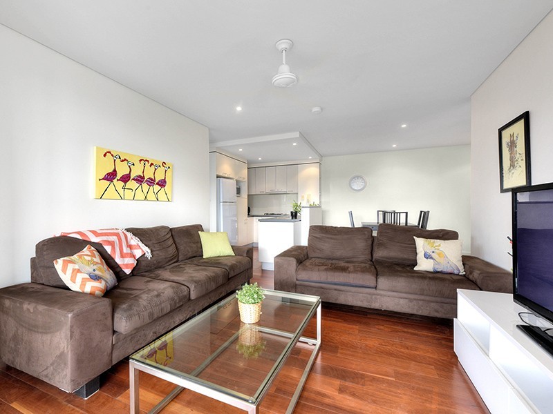 12/26 Holland Street, Toowong QLD 4066