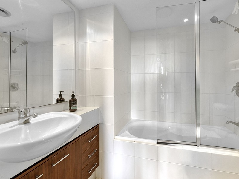 12/26 Holland Street, Toowong QLD 4066