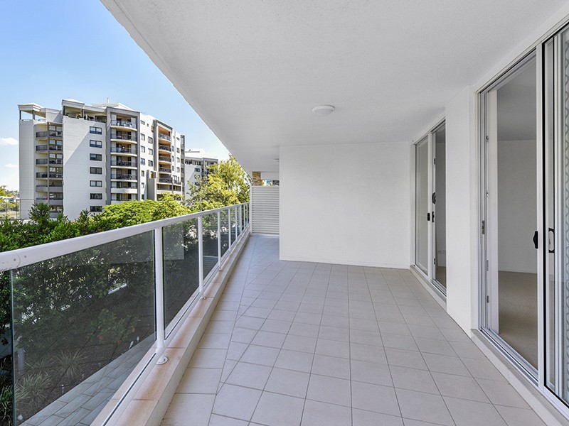 12/53 Dunmore Terrace, Auchenflower QLD 4066