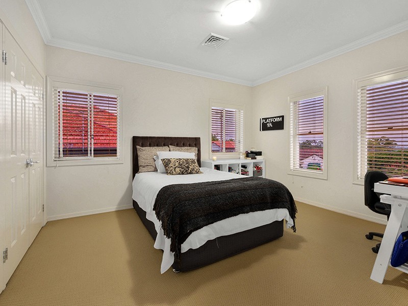 19 Goskar Avenue, Alderley QLD 4051