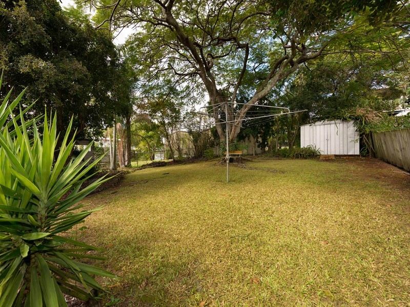 10 East Street, Kedron QLD 4031