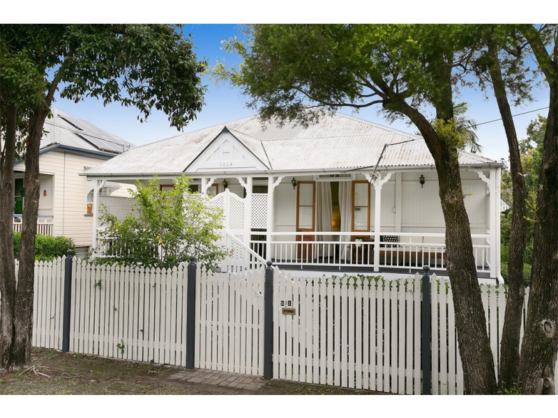 21 Macintosh Street, Auchenflower QLD 4066