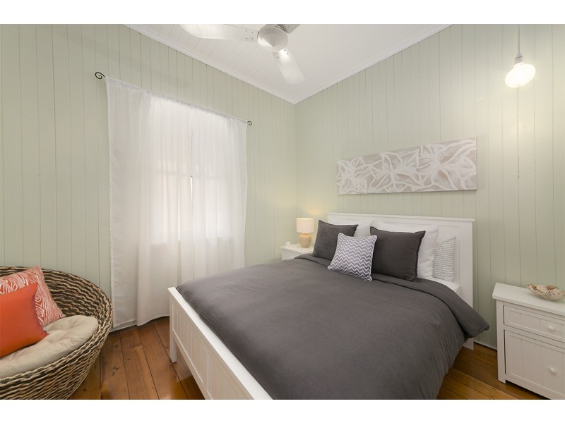 21 Macintosh Street, Auchenflower QLD 4066