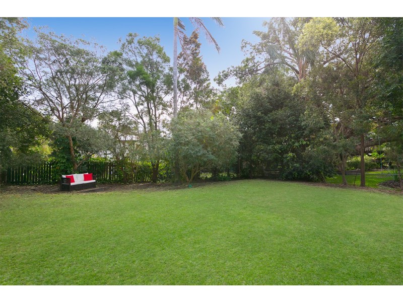21 Macintosh Street, Auchenflower QLD 4066
