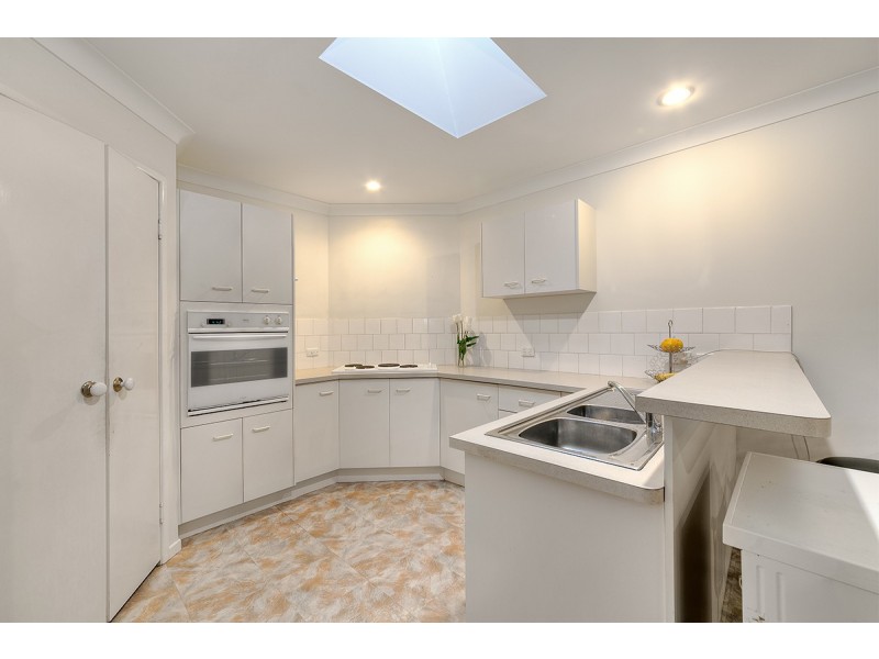 21 Leiper Street, Stafford QLD 4053