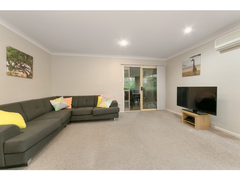 21 Leiper Street, Stafford QLD 4053