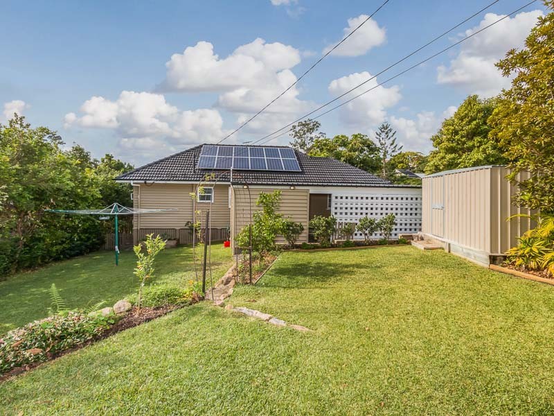 6 Lynwood Crescent, Ashgrove QLD 4060
