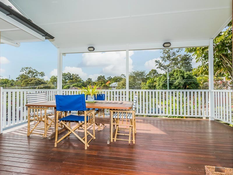 6 Lynwood Crescent, Ashgrove QLD 4060
