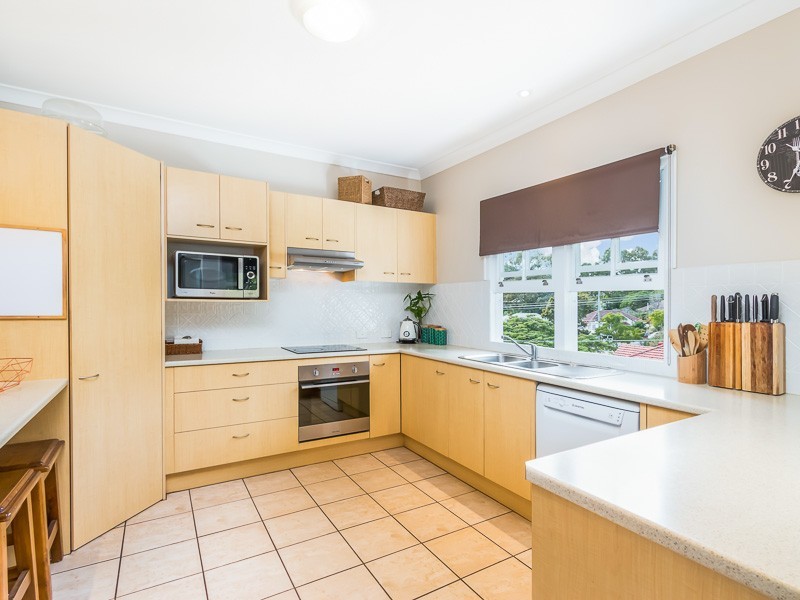 6 Lynwood Crescent, Ashgrove QLD 4060