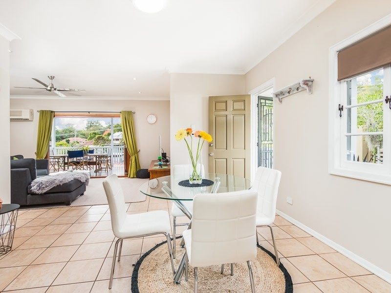 6 Lynwood Crescent, Ashgrove QLD 4060