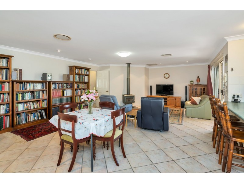 89 Moggill Road, The Gap QLD 4061