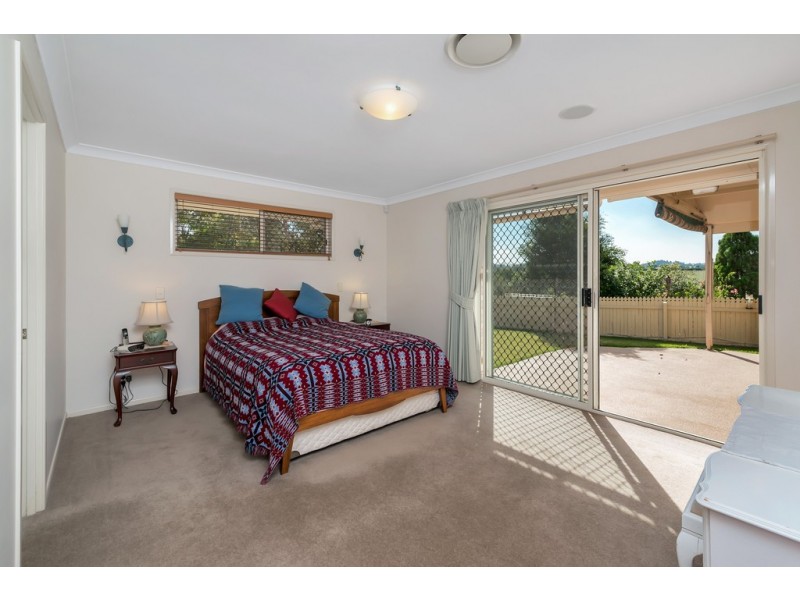 89 Moggill Road, The Gap QLD 4061