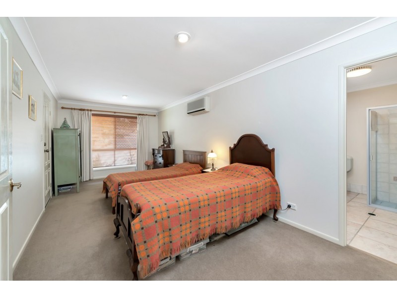 89 Moggill Road, The Gap QLD 4061