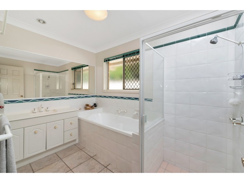 89 Moggill Road, The Gap QLD 4061