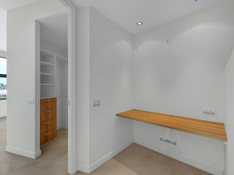 33/205 Coronation Drive, Milton QLD 4064