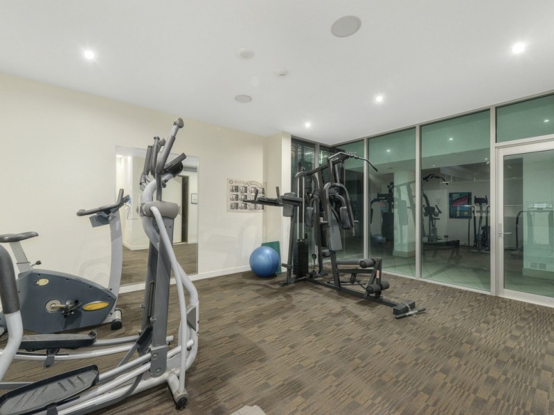 33/205 Coronation Drive, Milton QLD 4064