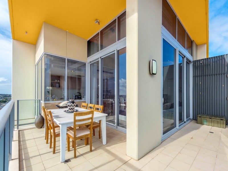 4143/37C Harbour Road, Hamilton QLD 4007