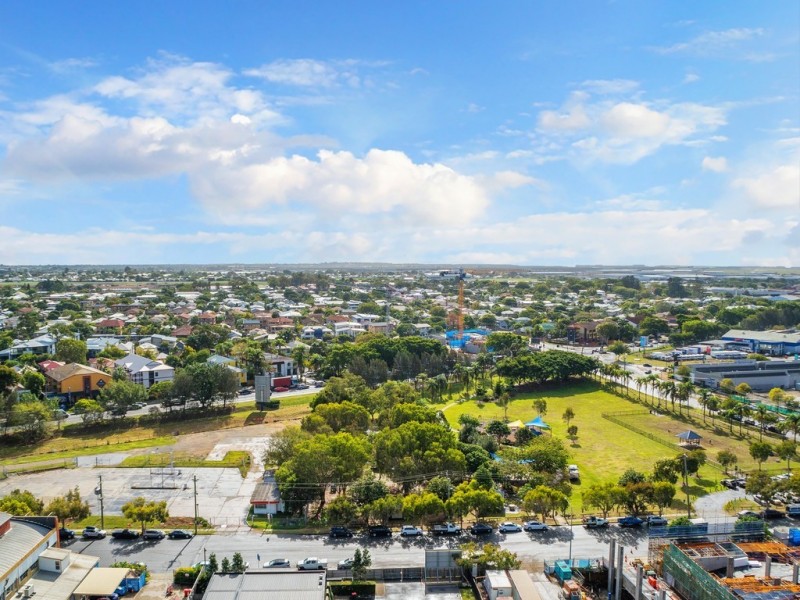 4143/37C Harbour Road, Hamilton QLD 4007